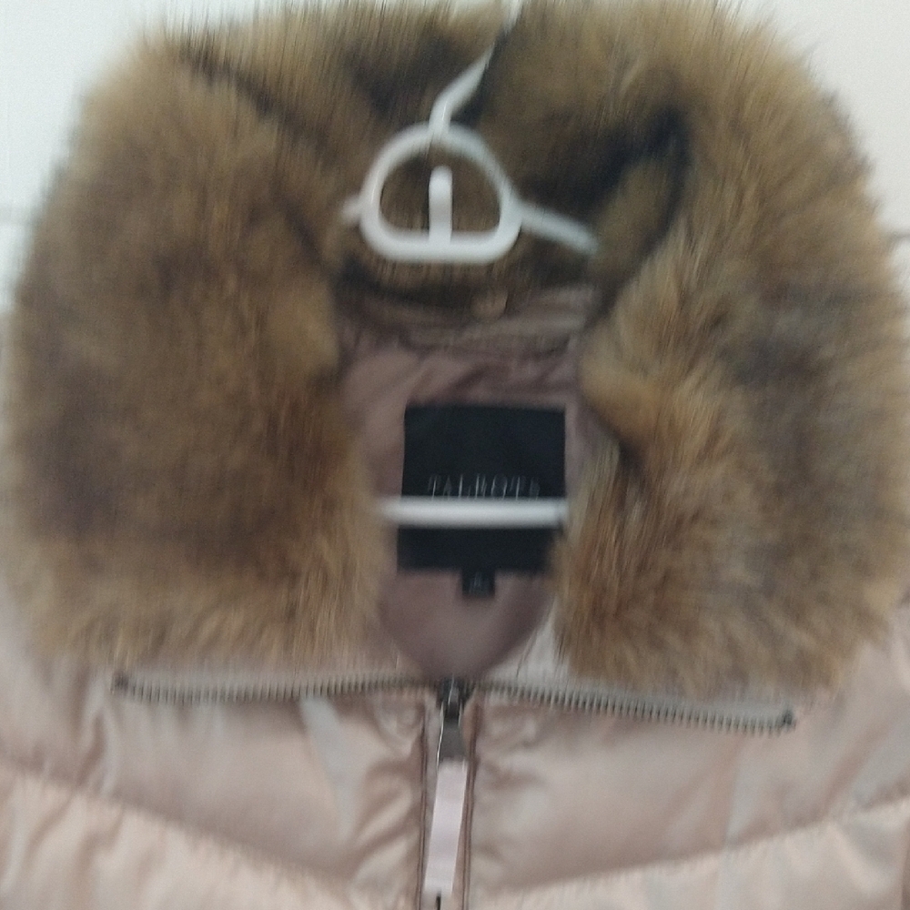 Talbots Light Brown Puffer Vest with detachable Faux Fur Collar - Picture 3 of 7